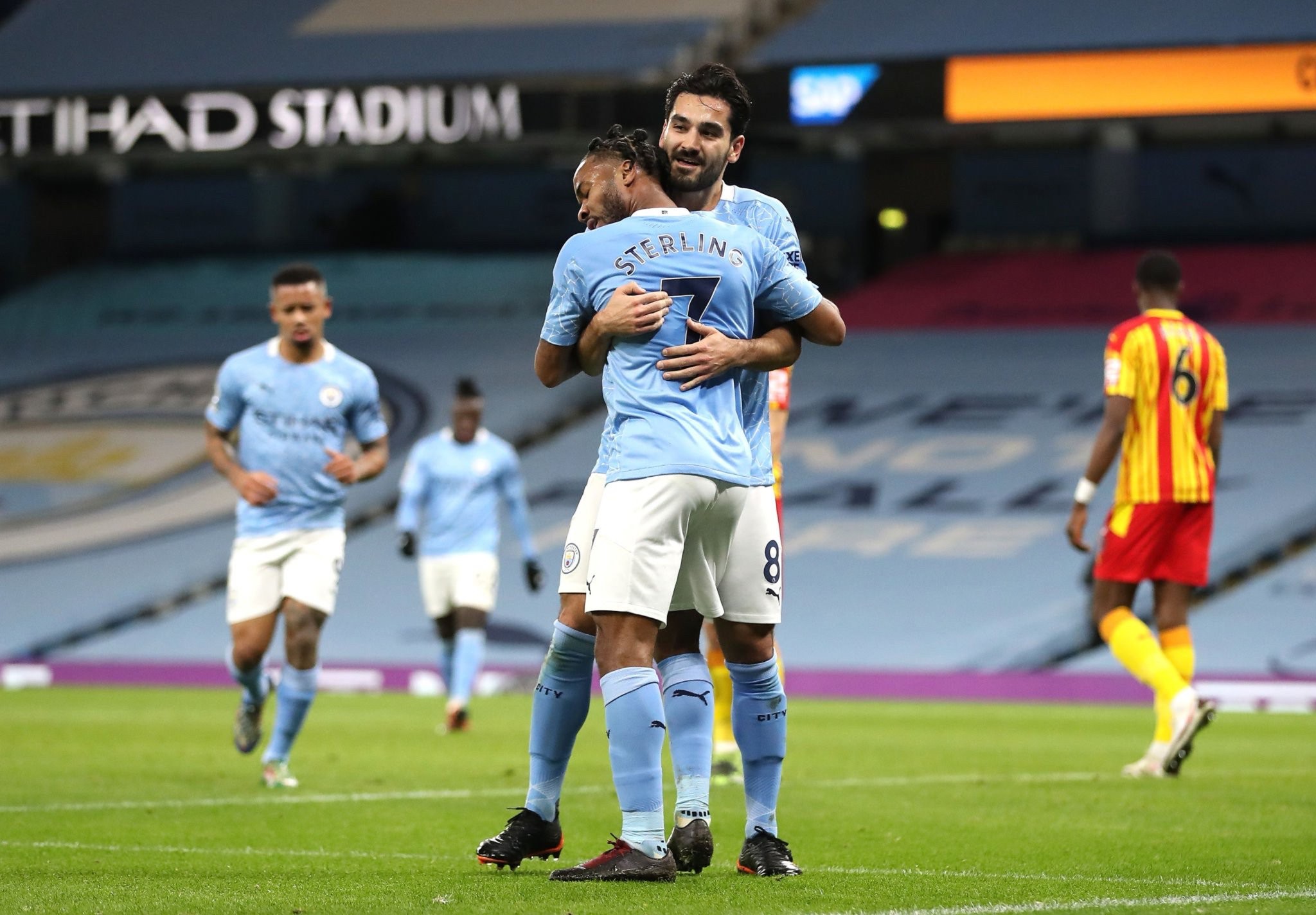 管理层战略 管理层战略